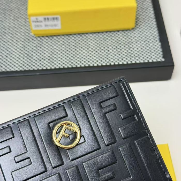 【話題商品！】フェンディ 激安通販 2026SS 短財布