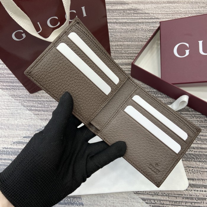 超話題! グッチ コピー 2026SS 短財布