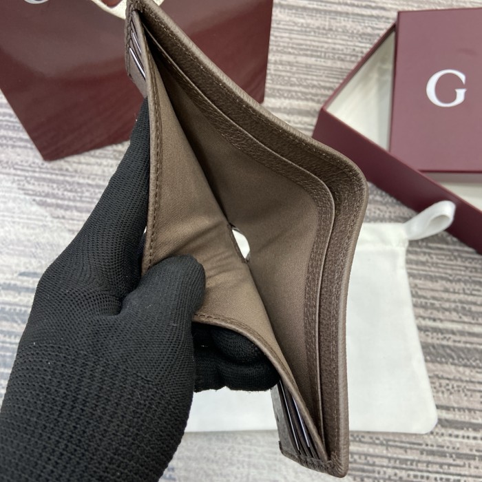 超話題! グッチ コピー 2026SS 短財布
