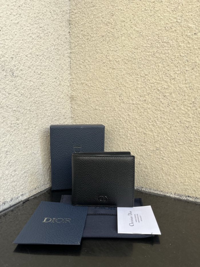 入手困難 ディオール n級品 2026SS メンズ 短財布