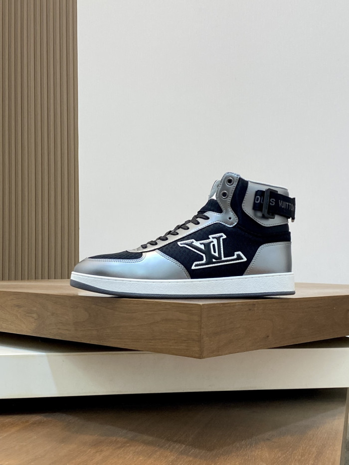 新作 ルイヴィトン 激安偽物 2026SS メンズ ハイエンド カジュアル スニーカー