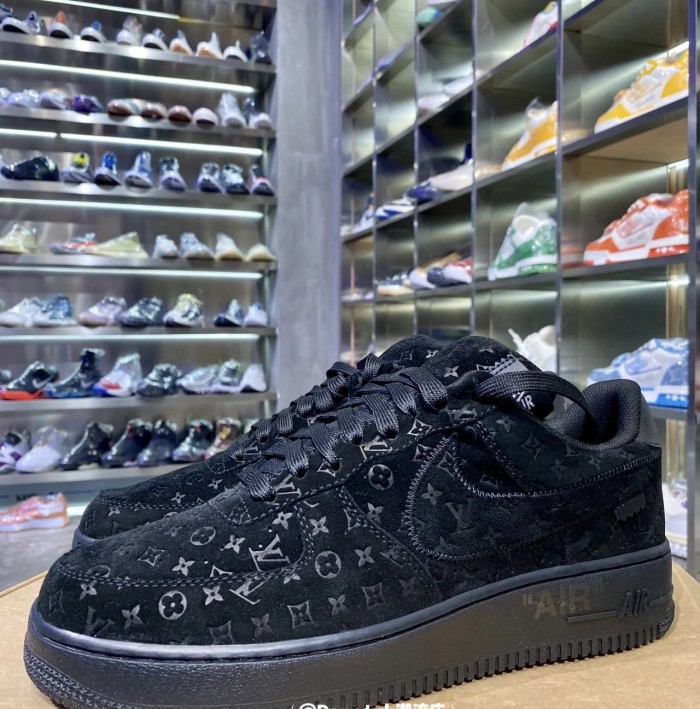 超話題! ルイヴィトン n級品 2026SS x OFF-WHITE x Nike メンズ ハイエンド カジュアル スニーカー
