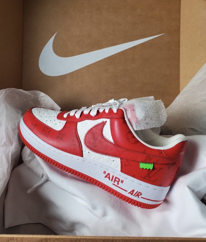 大人気 ルイヴィトン 偽物通販 2026SS x OFF-WHITE x Nike メンズ ハイエンド カジュアル スニーカー