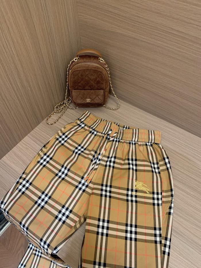 稀少 バーバリー 激安通販 の2026SS刺繍馬術騎士チェックパンツ