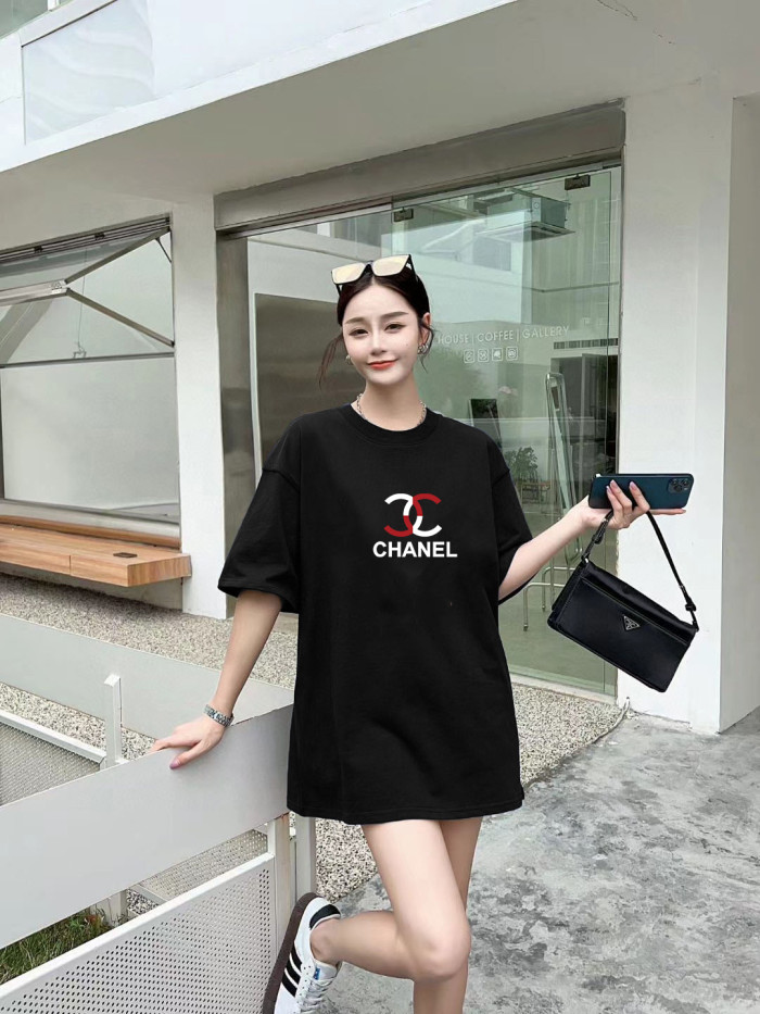 【限定】 シャネル コピーおすすめ の2026SSプリントロゴオールインワントレンド丸首半袖Tシャツ