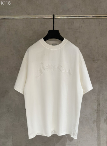 超奇跡の入荷☆ ディオール コピーおすすめ の2026SSに布を貼って刺繍する半袖Tシャツ
