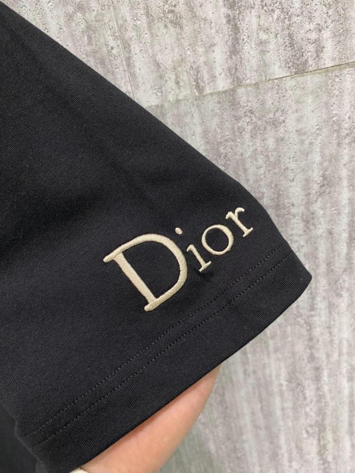 【限定】ディオール 激安通販 の2026SS前後のデザインロゴ刺繍半袖 Ｔシャツ