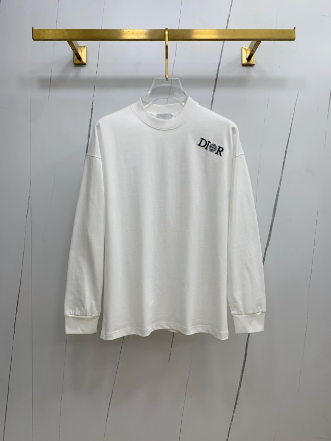 日本未入荷 ディオール n級品 の2026SS丸首長袖プルオーバー長袖Tシャツネットレッド