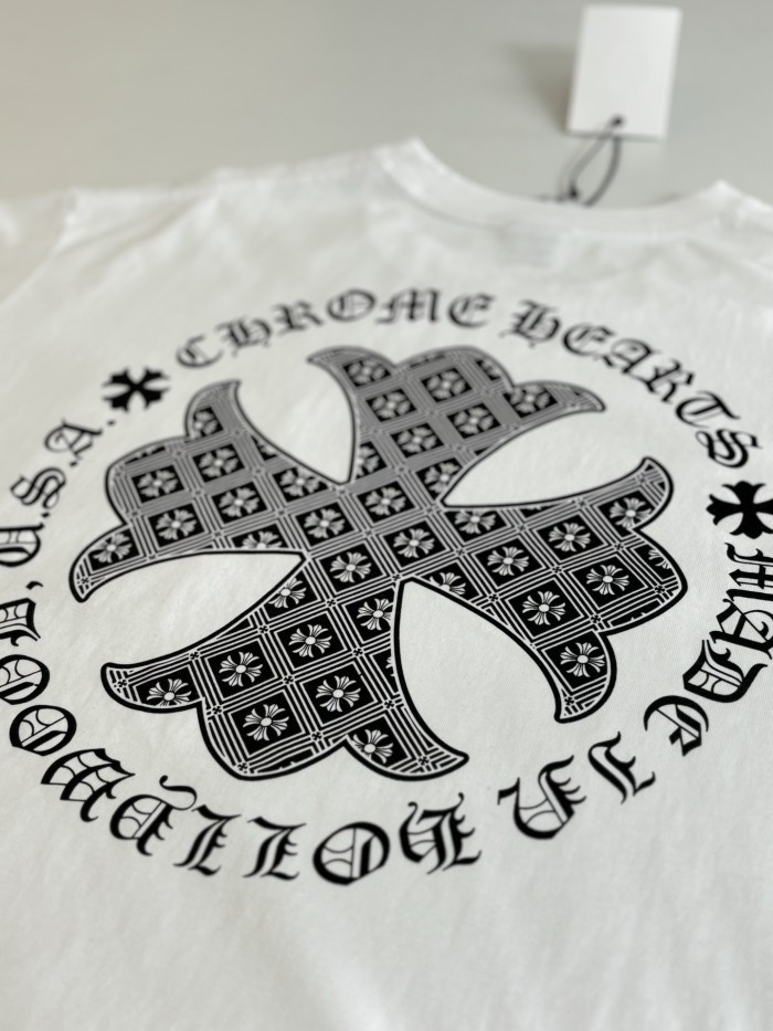 新作 クロムハーツ 激安通販 の2026SSスサンスクリット十字架長袖Tシャツ