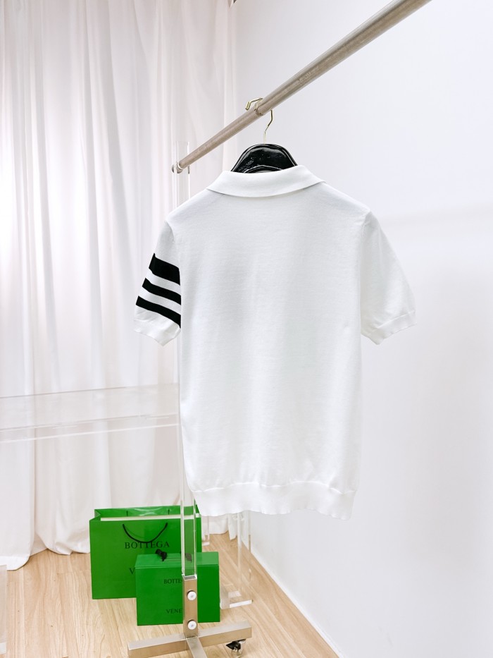 ★超人気 プラダ 偽物通販 の2026SSメンズ開襟ニット半袖Tシャツ