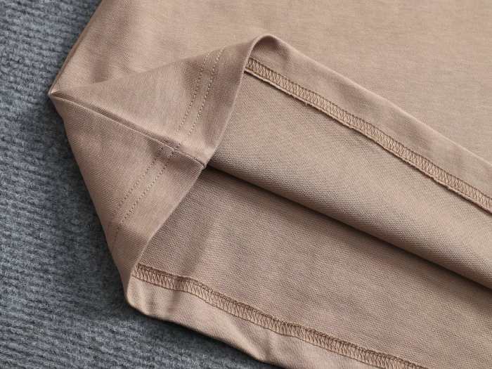 稀少 プラダ 偽物通販 の2026SSクルーネック半袖Tシャツ