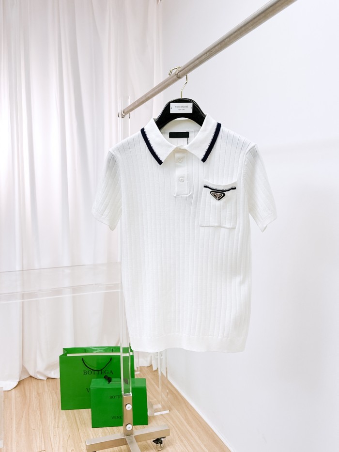 【限定】プラダ スーパーコピー の2026SSメンズ開襟ニット半袖Tシャツ