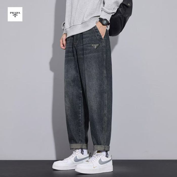 新作 プラダ n級品 の2026SS新しい2色の重工業水洗刺繍アメリカ式復古工具洗い旧マイクロコーンストレートジーンズ