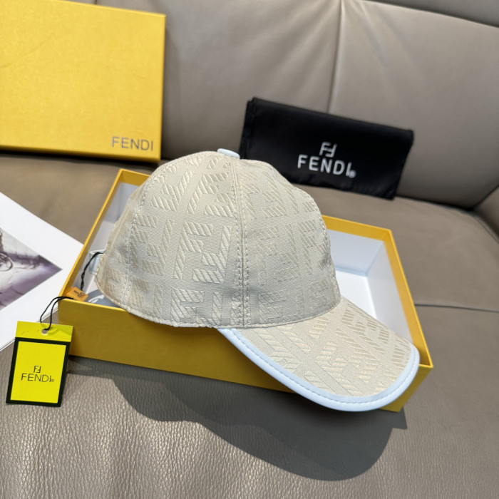 超奇跡の入荷☆ フェンディ n級品 2026SSの新型野球帽