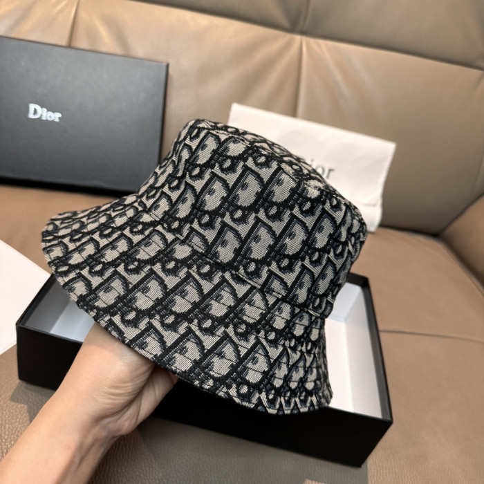 超話題! ディオール コピーおすすめ 2026SS のDior漁師帽
