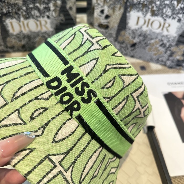 追跡付 ディオール 偽物通販 2026SS のDior ロゴ漁師帽