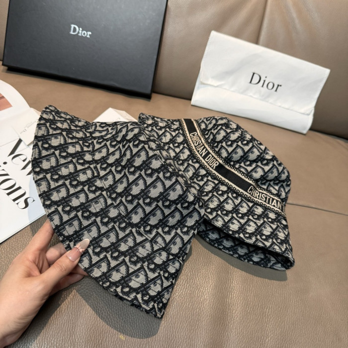 超話題! ディオール コピーおすすめ 2026SS のDior漁師帽