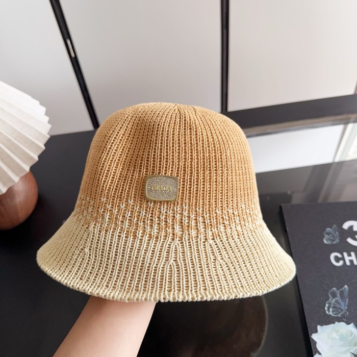 超奇跡の入荷☆ プラダ コピーおすすめ 2026SSのバケツキャップ