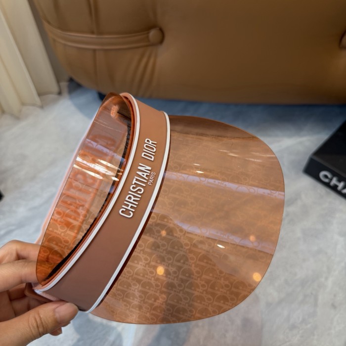 大人気 ディオール スーパーコピー 2026SS のDior サンバイザー