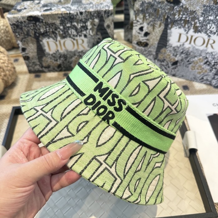 追跡付 ディオール 偽物通販 2026SS のDior ロゴ漁師帽