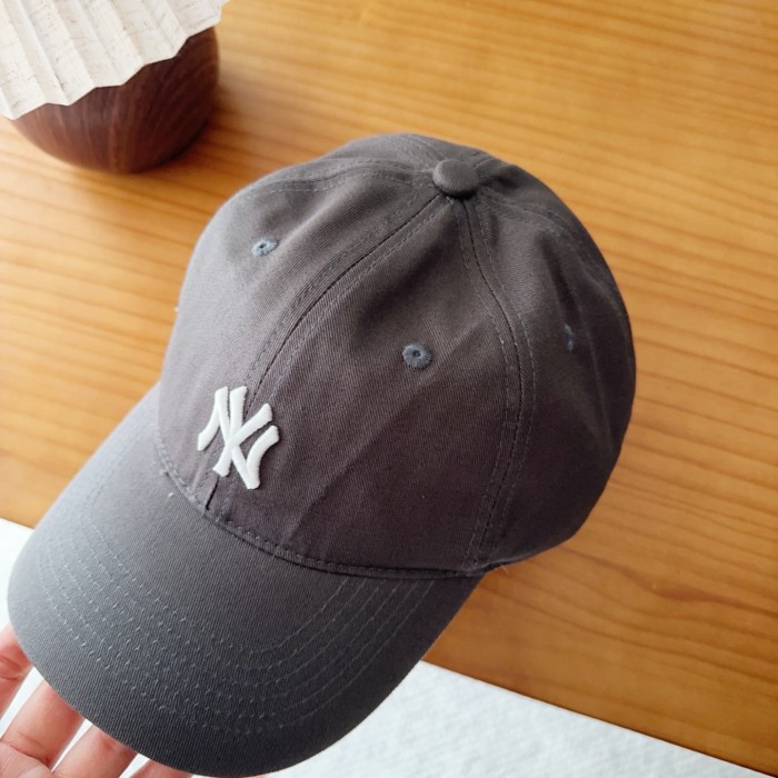 超奇跡の入荷☆ NY 激安通販 2026SSの最新刺繍入り野球帽