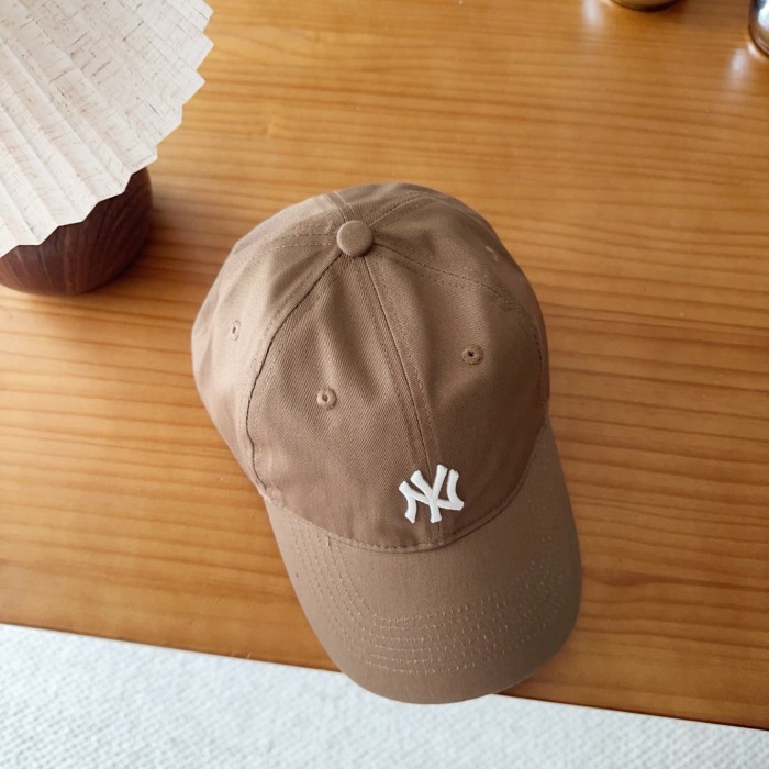 使い勝手良し NY コピー 2026SSの最新刺繍入り野球帽