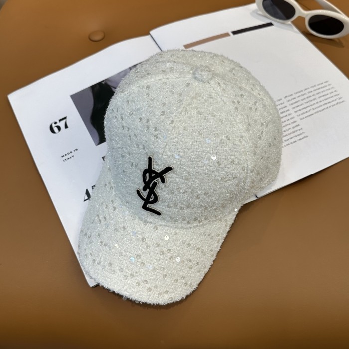 新作 YSLイヴサンローラン コピー 2026SS春夏の新型アルファベット刺繍野球帽