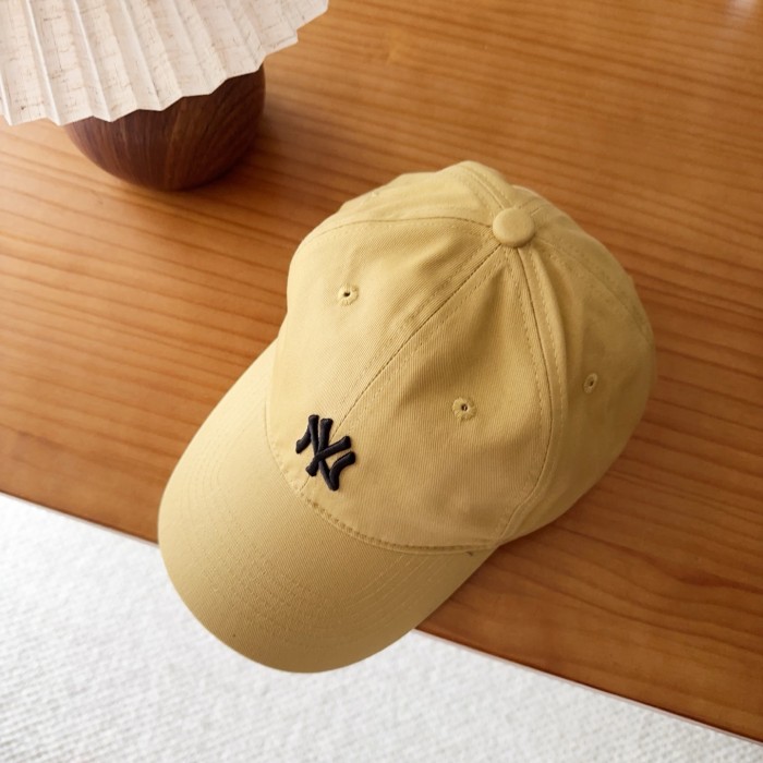 一目惚れ♪  NY スーパーコピー 2026SSの最新刺繍入り野球帽