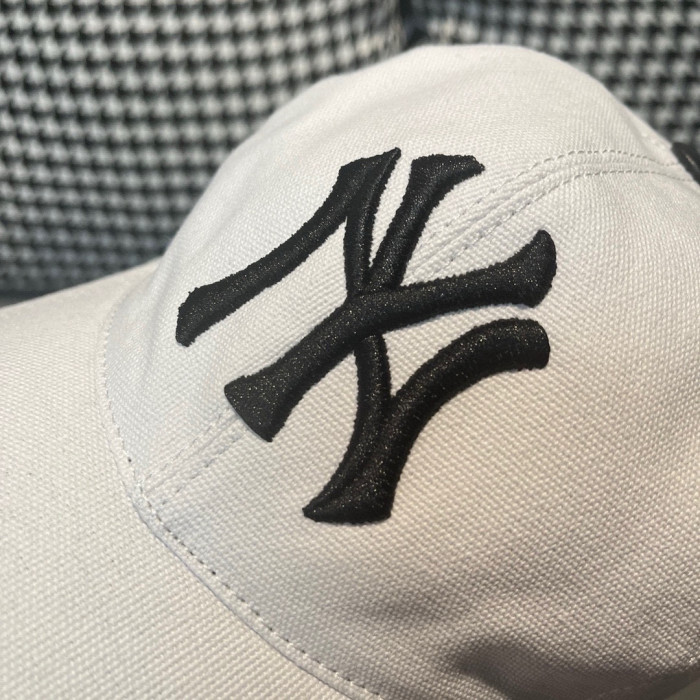 累積売上総額第１位！ NY 激安偽物 2026SSの刺繍​野球帽