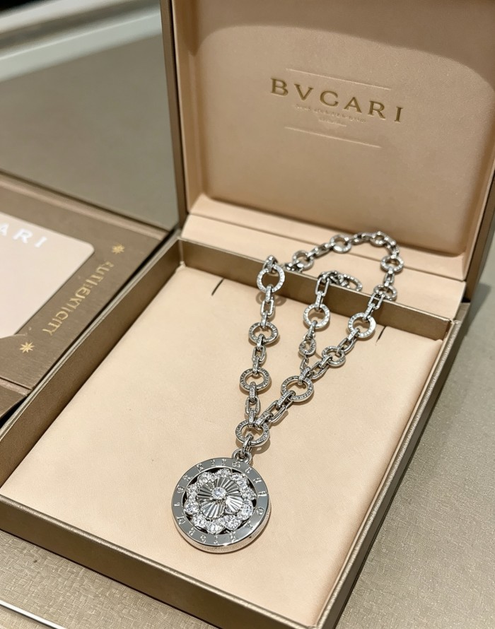 超奇跡の入荷☆ ブルガリ n級品 2026SS のネックレス