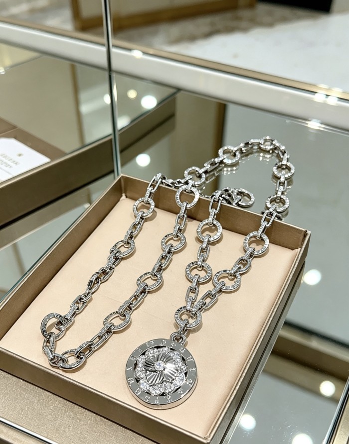 超奇跡の入荷☆ ブルガリ n級品 2026SS のネックレス