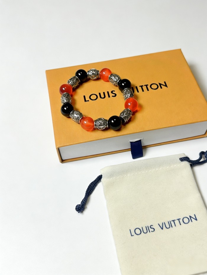 稀少 ルイヴィトン コピー 2026SS LV の多元素瑪瑙泰銀スタイルブレスレット