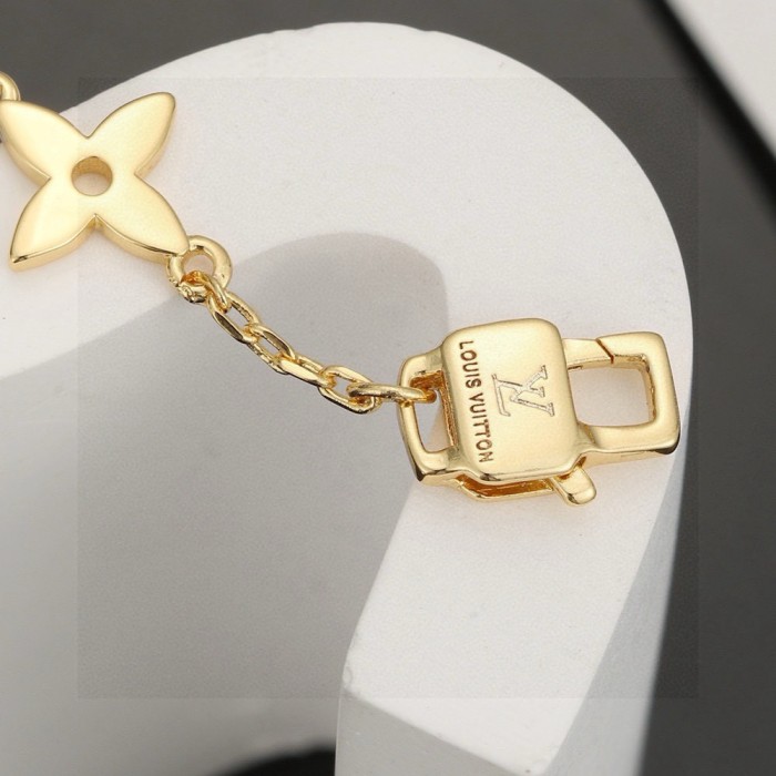 追跡付 ルイヴィトン コピー 2026SS LV アルファベットブレスレット