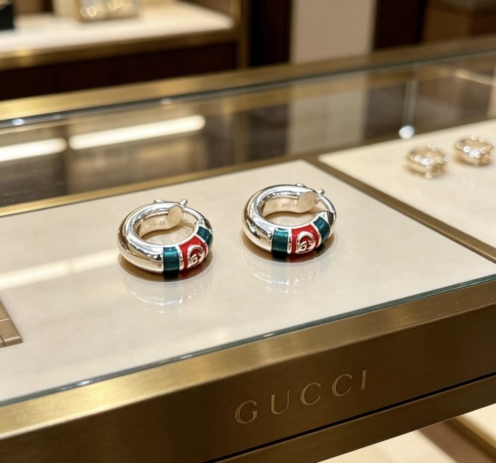 【話題商品！】 グッチ スーパーコピー 2026SS のイアリング
