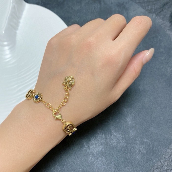超奇跡の入荷☆ グッチ スーパーコピー 2026SS のダブルGブレスレット