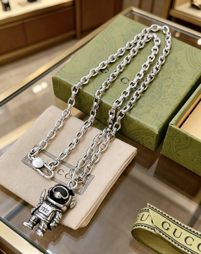 大人気 グッチ n級品 2026SS のネックレス