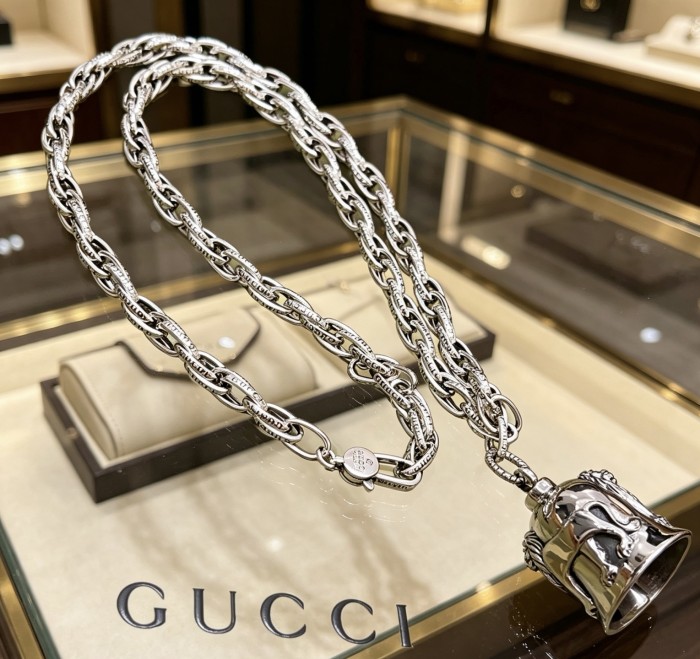 高品質 グッチ スーパーコピー 2026SS の ネックレス
