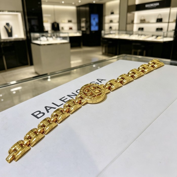 稀少 バレンシアガ 偽物通販 2026SSのブレスレット