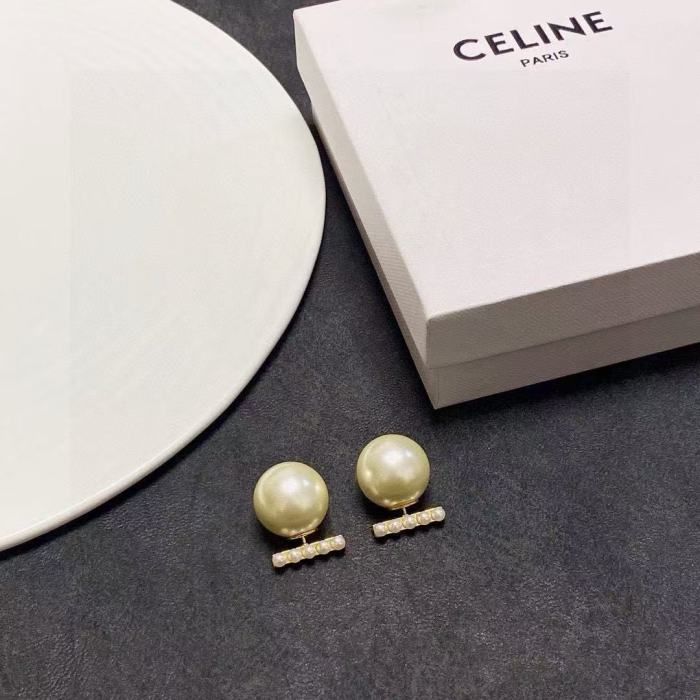 累積売上総額第１位！ Celineセリーヌ n級品 2026SS イアリング