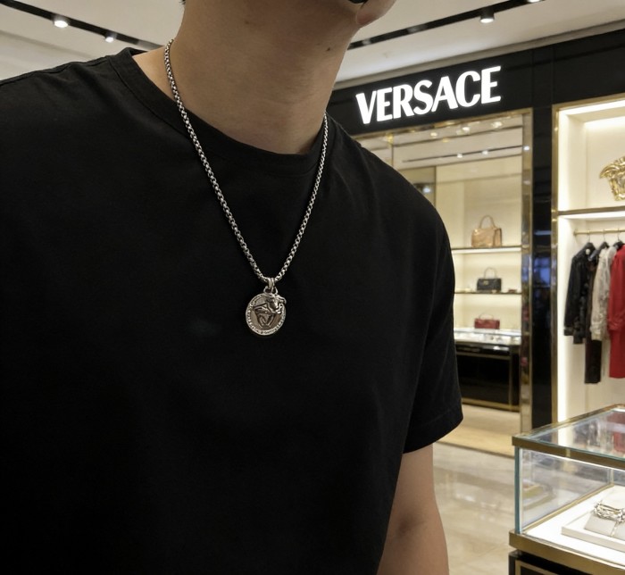 【限定】 Versace ヴェルサーチ n級品 2026SS ネックレス