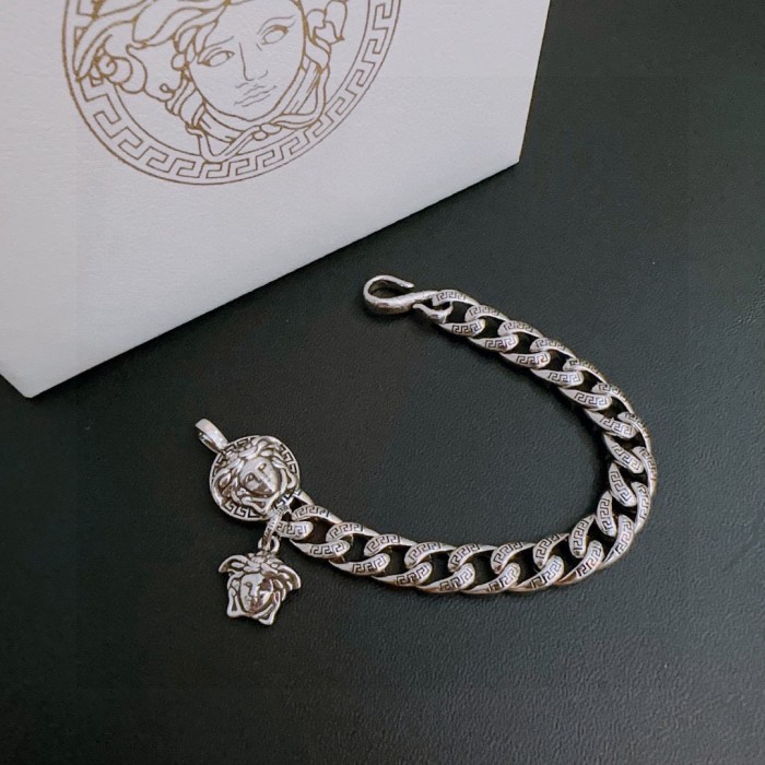 稀少 Versace ヴェルサーチ スーパーコピー 2026SS ブレスレット