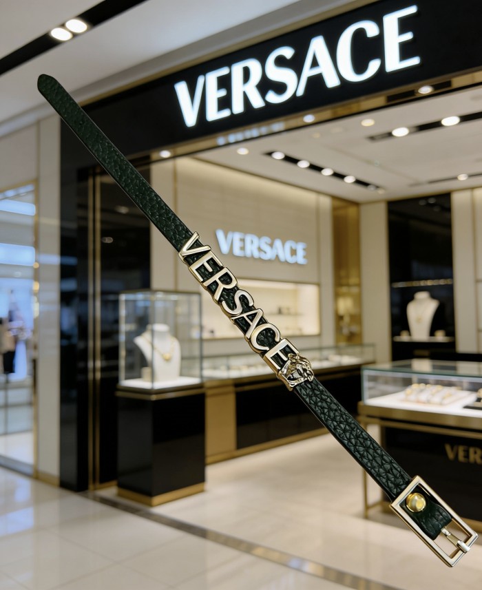 超奇跡の入荷☆  Versace ヴェルサーチ コピー 2026SS ブレスレット