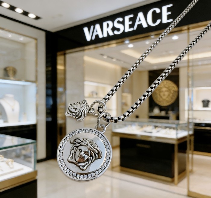 【限定】 Versace ヴェルサーチ n級品 2026SS ネックレス