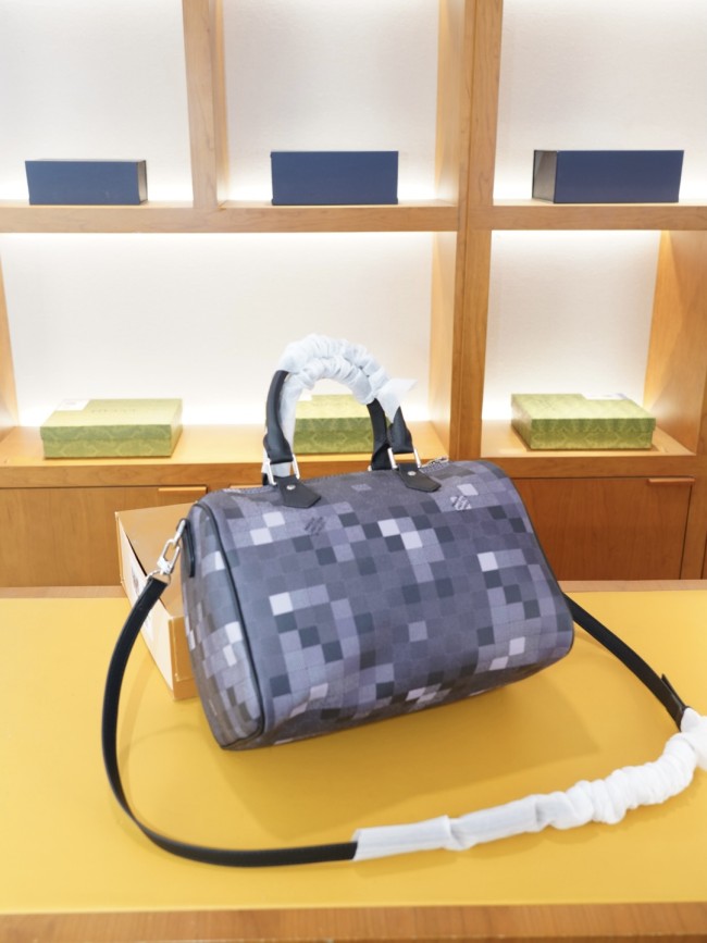 高品質 ルイヴィトン n級品 2026SS メンズ ショルダーバッグ