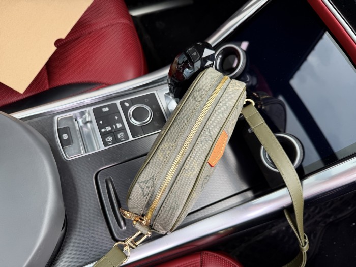 日本未入荷 ルイヴィトン スーパーコピー 2026SS メンズ ショルダーバッグ