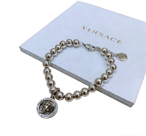 ★超人気 Versace ヴェルサーチ 激安通販 2026SS ブレスレット