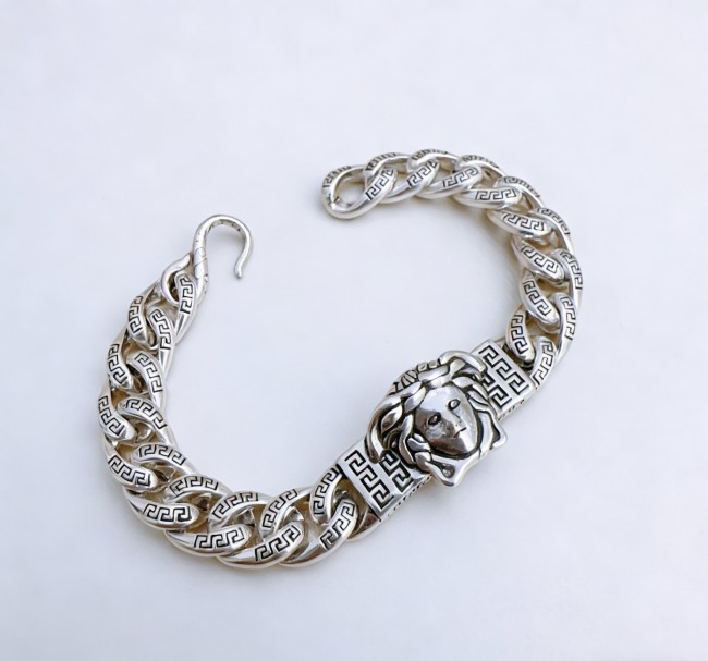 大人気 Versace ヴェルサーチ コピー 2026SS ブレスレット