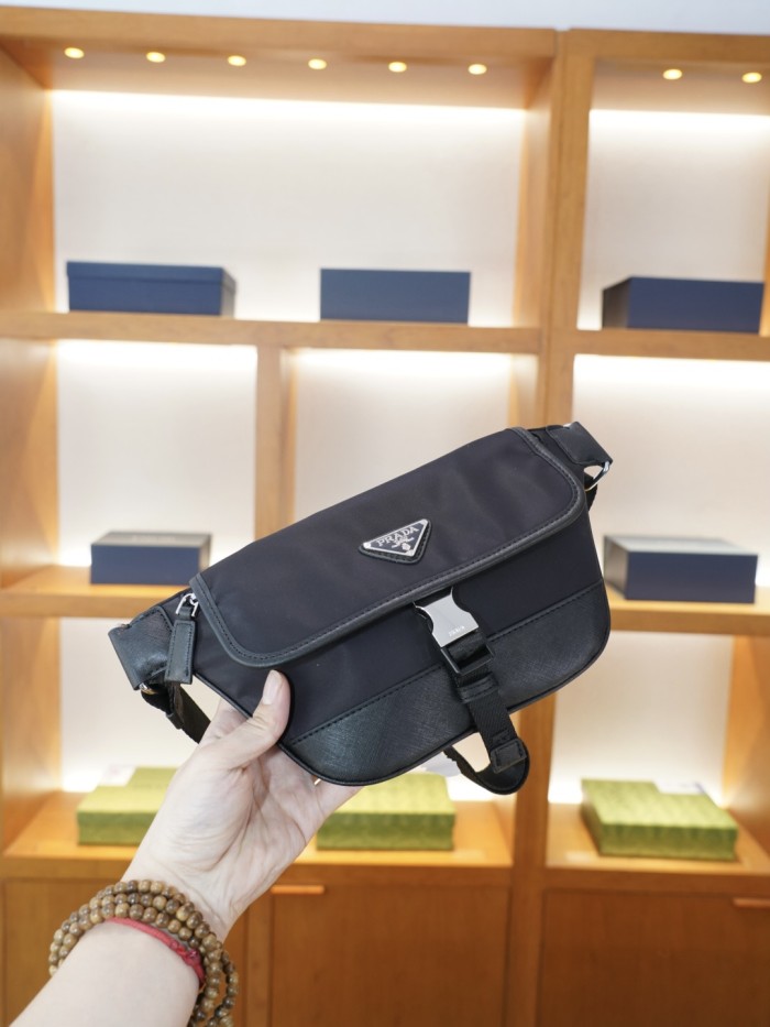 【限定】 プラダ n級品 2026SSメンズ ウエストポーチ