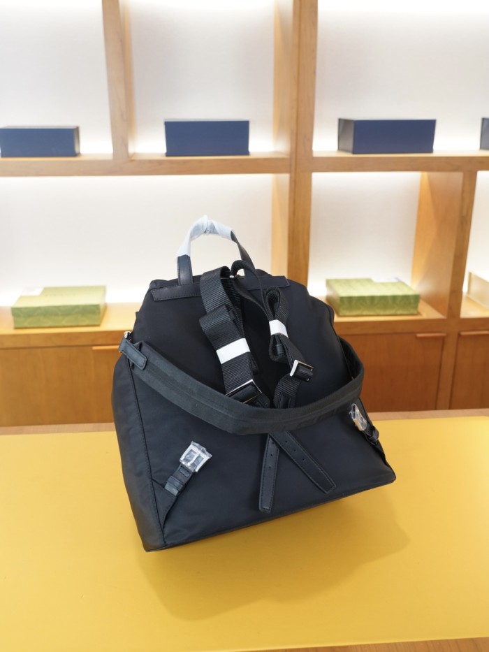 超話題! プラダ コピーおすすめ 2026SSメンズ リュックバック
