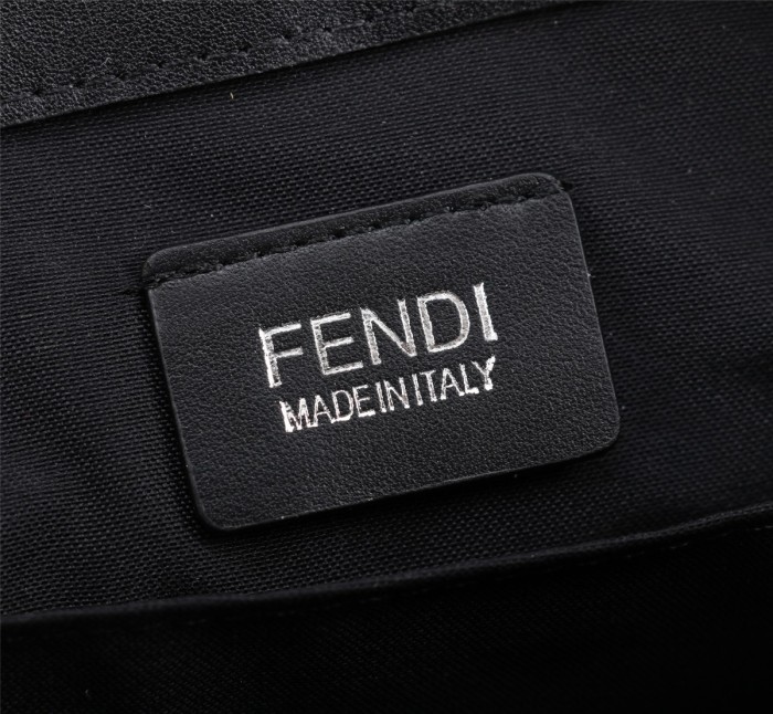 超奇跡の入荷☆ フェンディ コピーおすすめ 2026SS メンズ ハンドバック